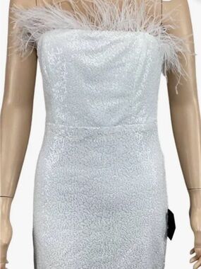 White Sequin Feather Trim Mini Strapless Dress by lulus size S Small